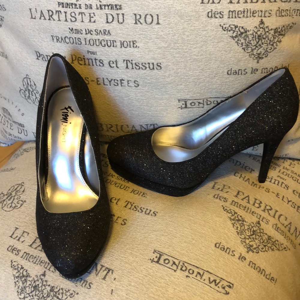 Fioni Night Black Sparkle heels- New without tags. Size 7W wide
